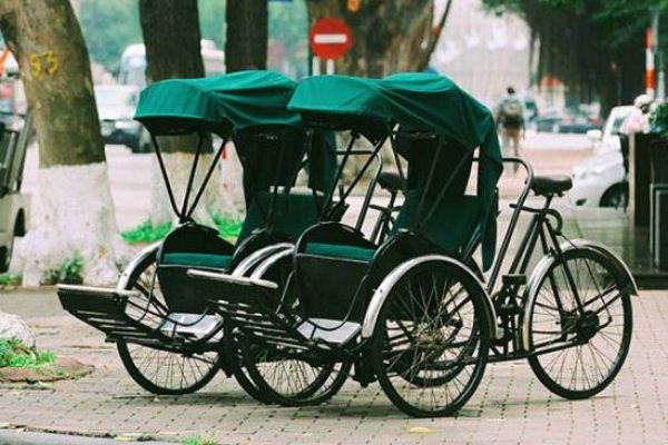 Explore Hanoi on a Cyclo